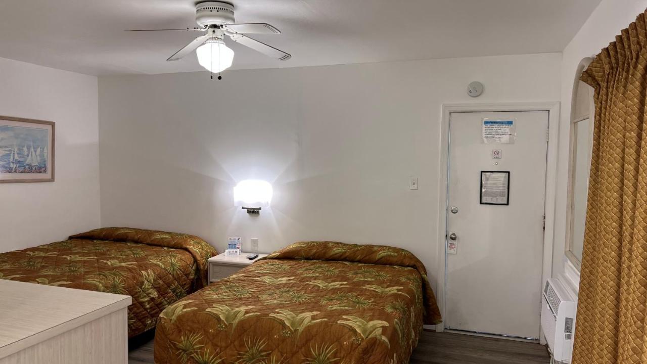 Riviera Resort & Suites Wildwood Extérieur photo
