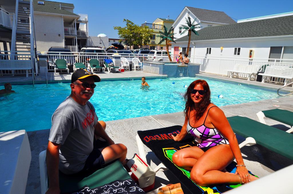 Riviera Resort & Suites Wildwood Extérieur photo