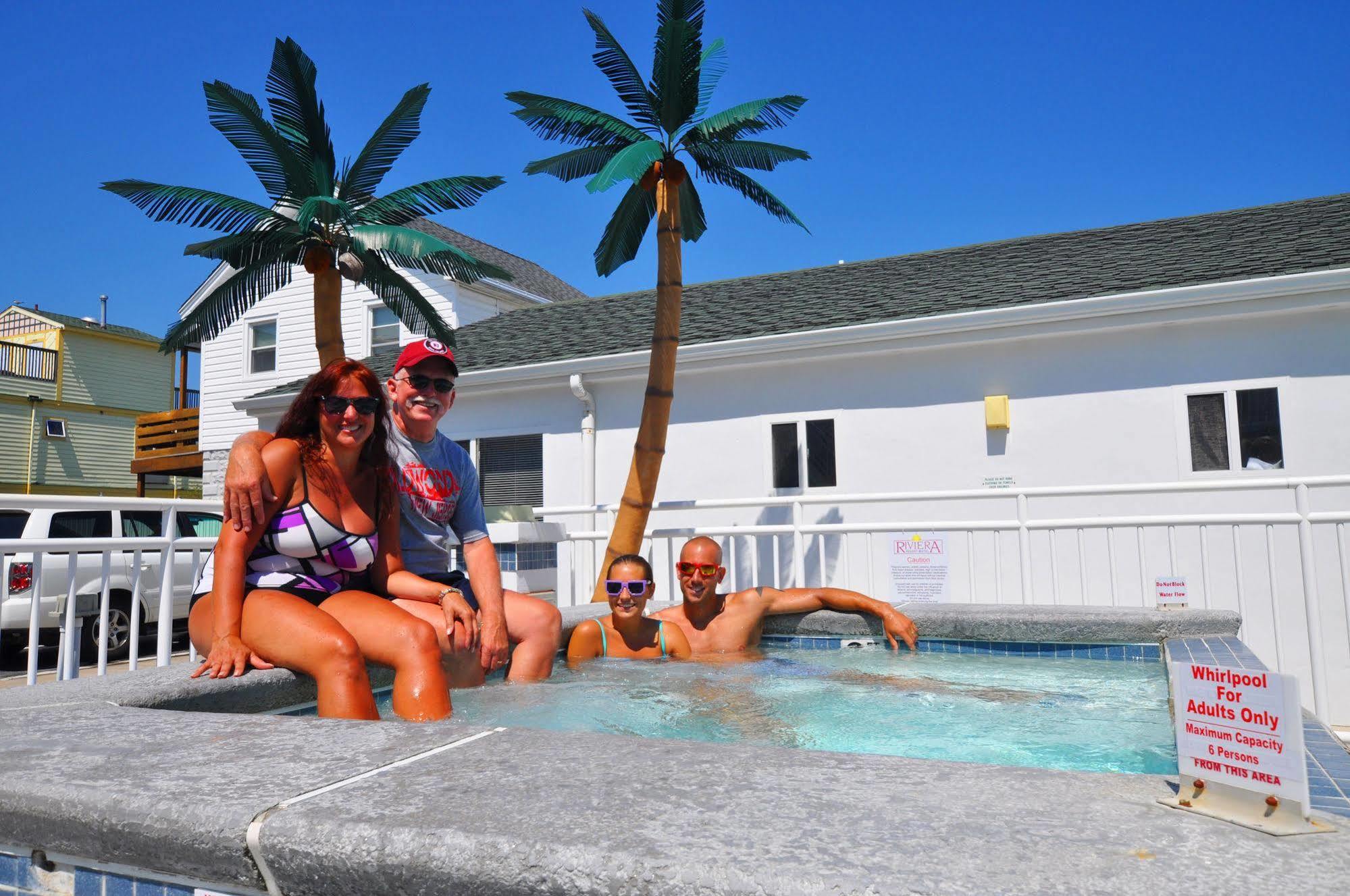 Riviera Resort & Suites Wildwood Extérieur photo