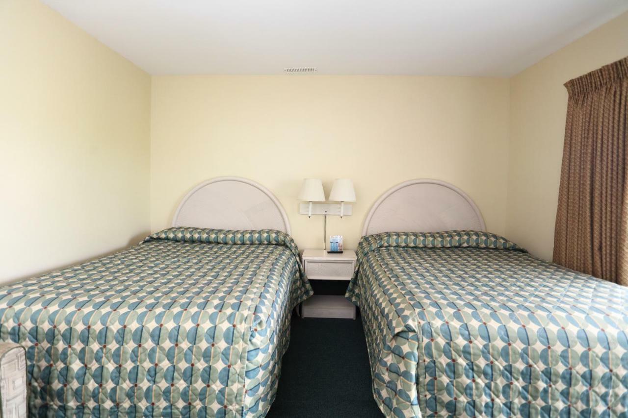 Riviera Resort & Suites Wildwood Extérieur photo